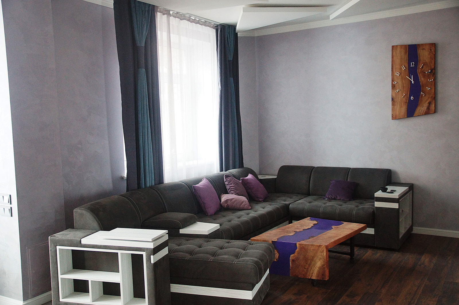 Студия ,  гостевая зона