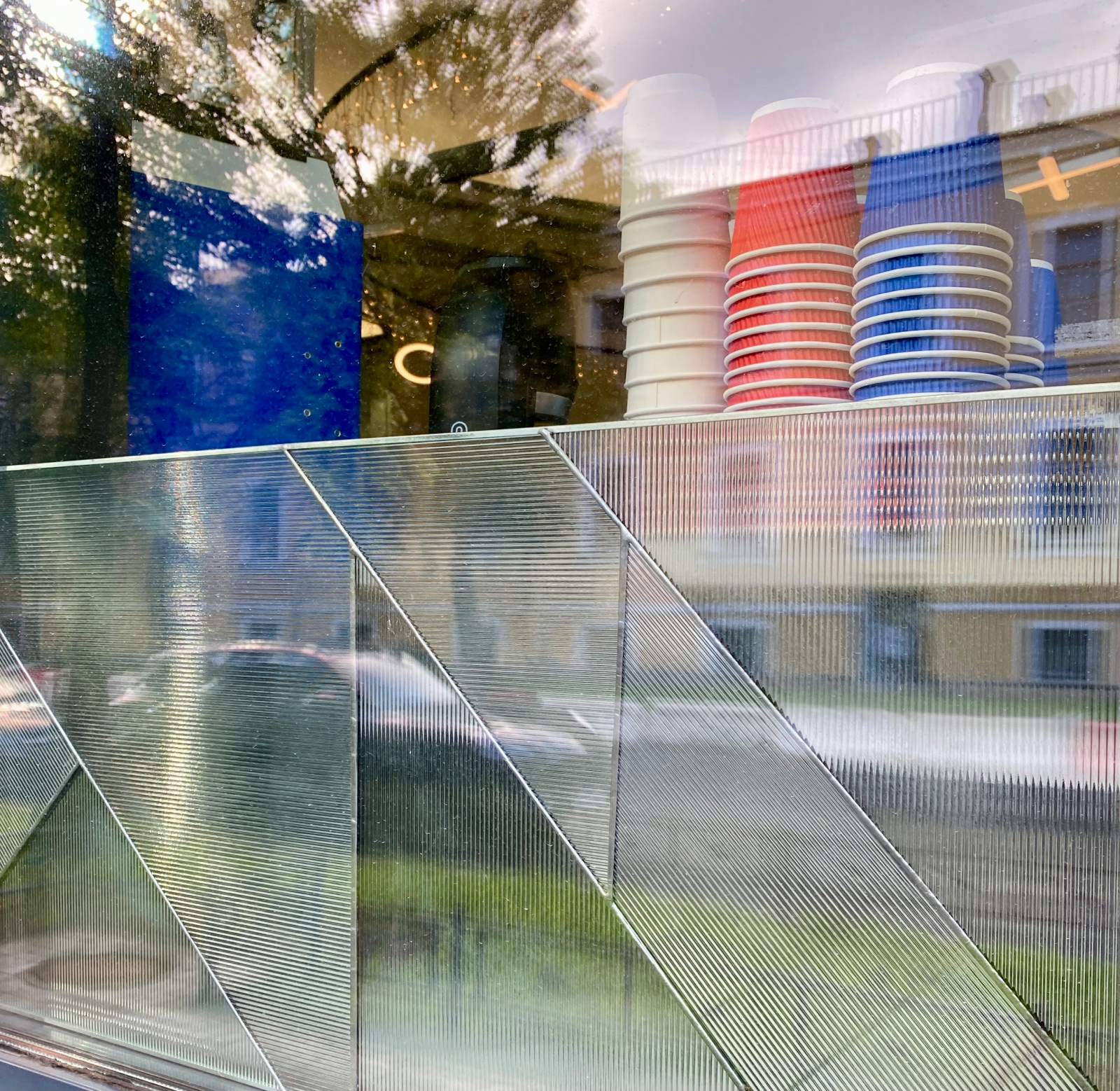 Вывеска кофейни