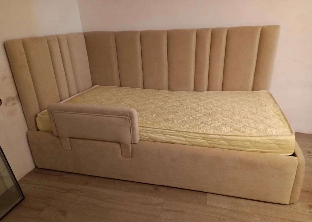 Обложка проекта: Детские кровати