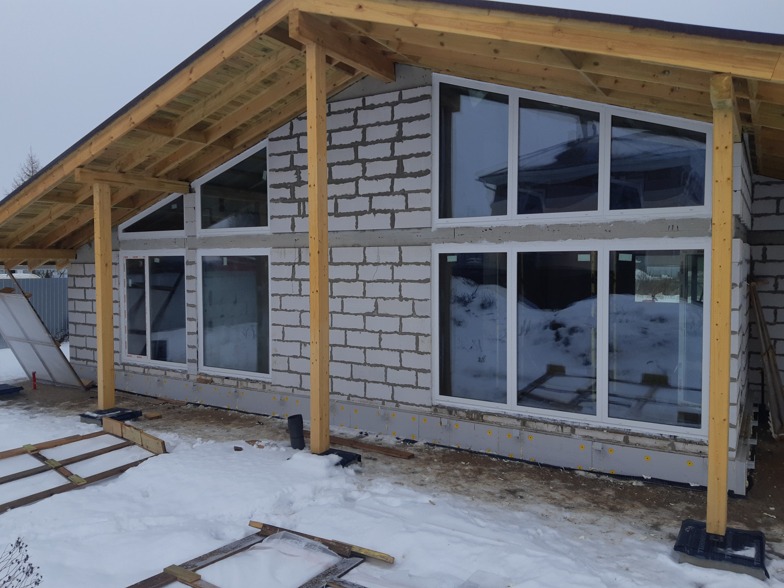 Остеклить коттедж