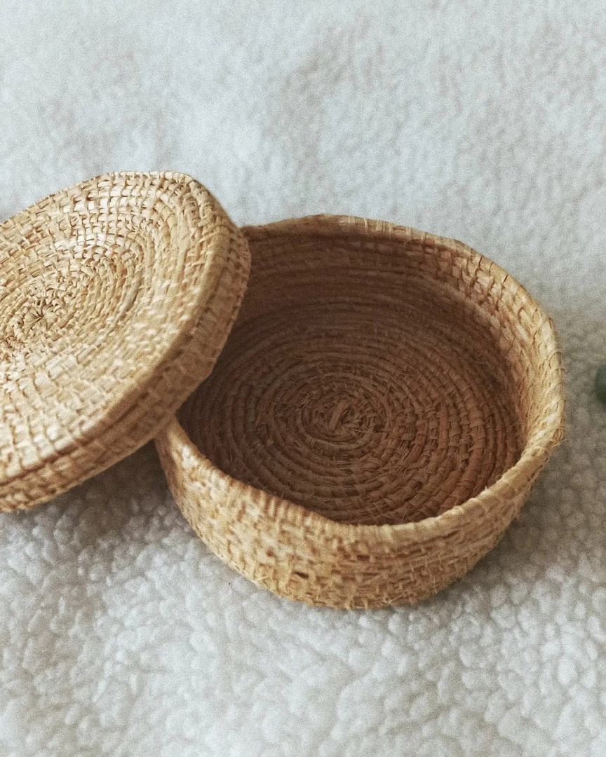 Шкатулка из липового лыка