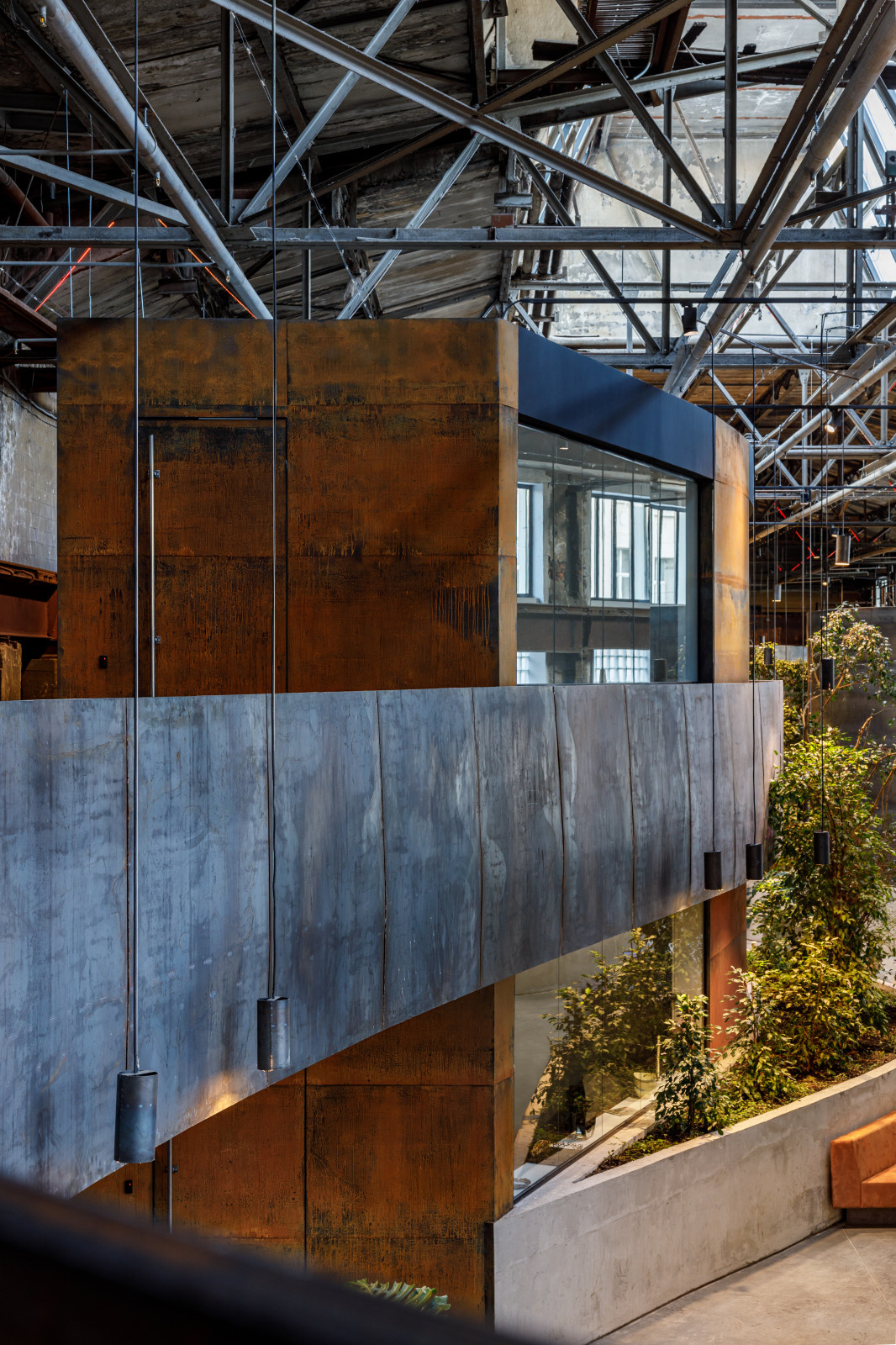 SuperMetall Offices