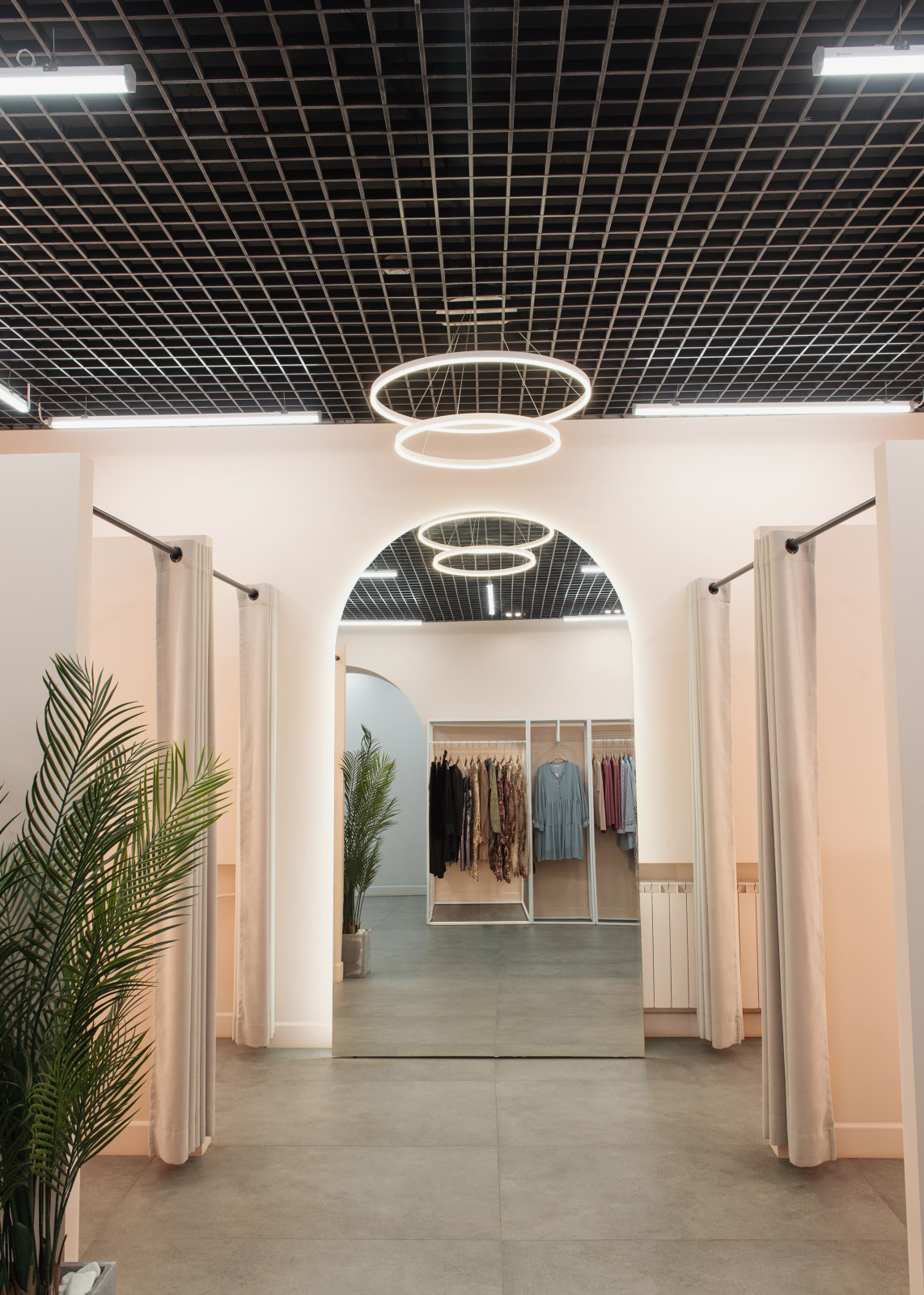 Магазин женской одежды "Ohh My"