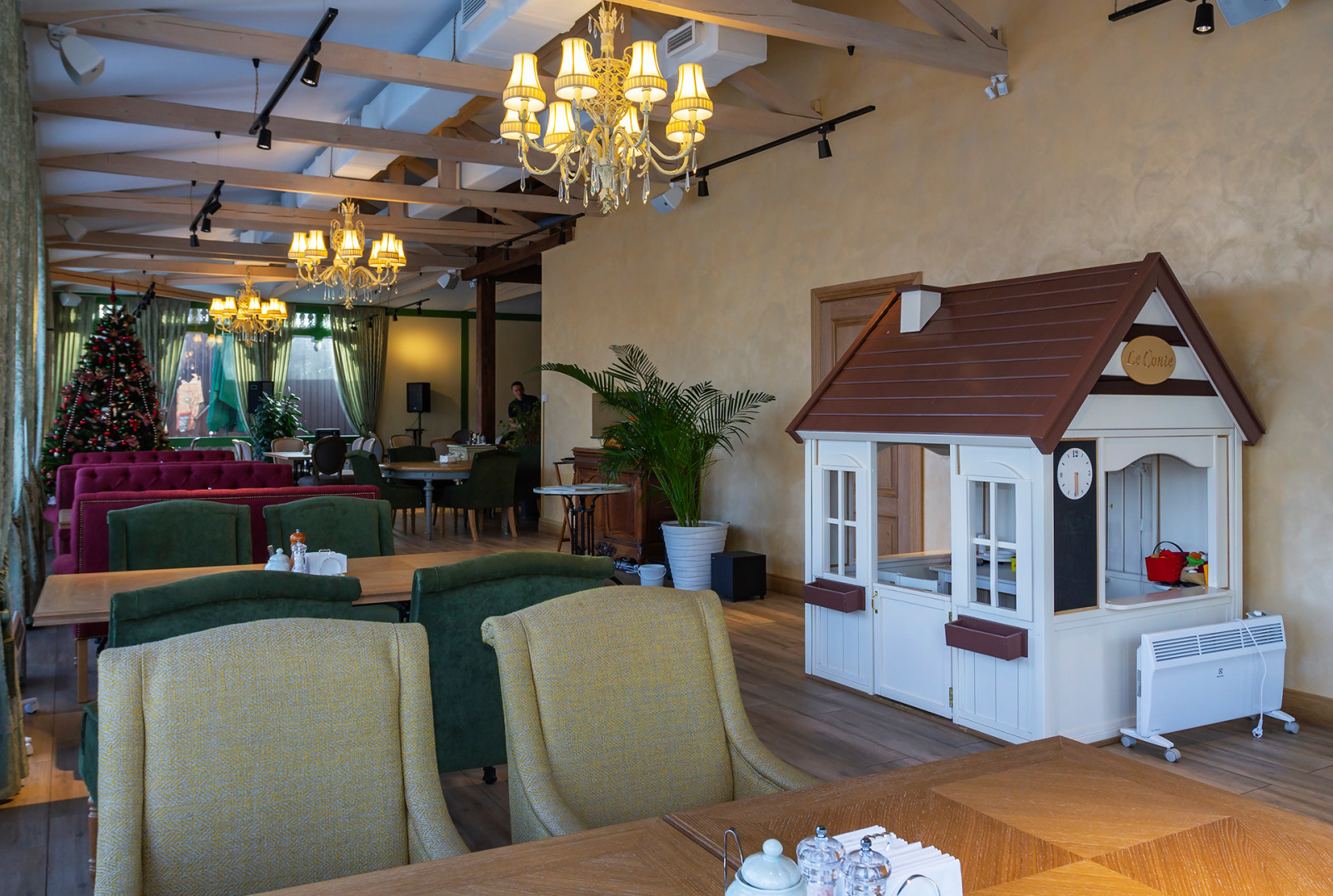 Ресторан "Жан-Иван"