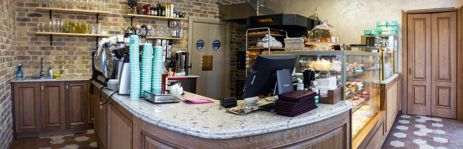 Ресторан "Жан-Иван"