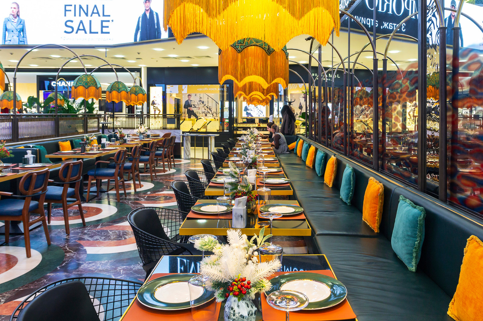 Площадь Киевского Вокзала, д. 2, ТРЦ Европейский, 1 этаж, Атриум Москва