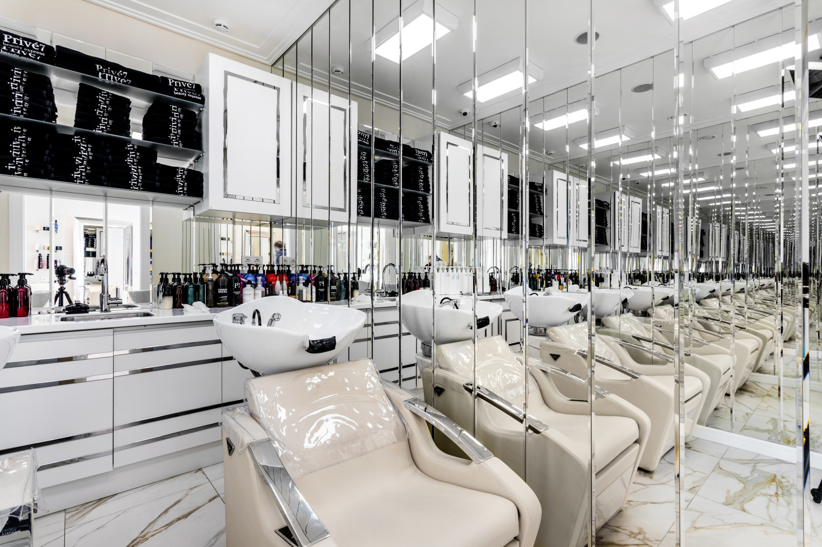 Салон красоты «Privé7»