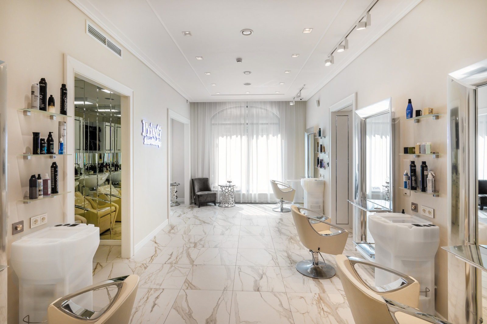 Салон красоты «Privé7»