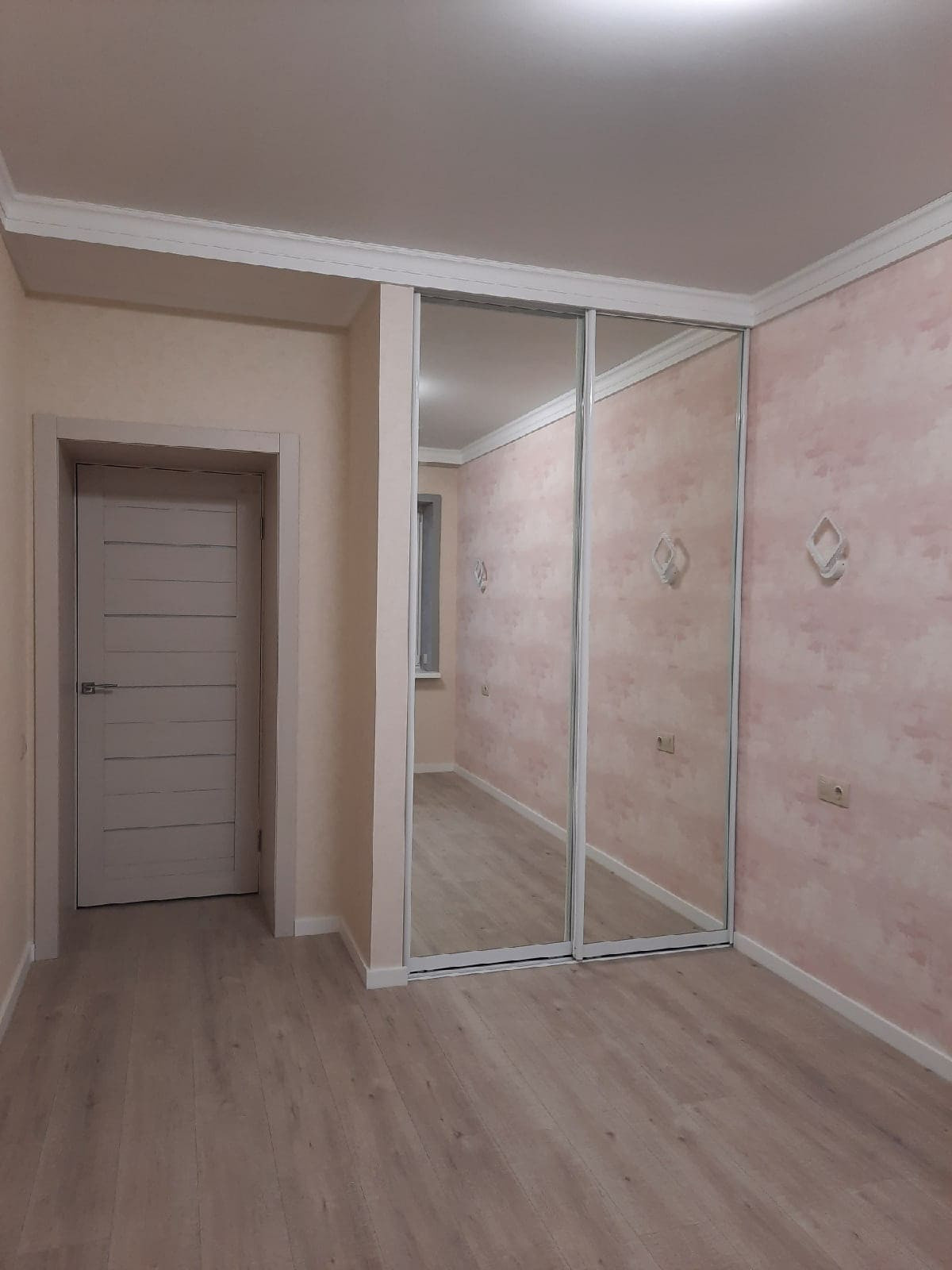 Ул. Красный маяк 111