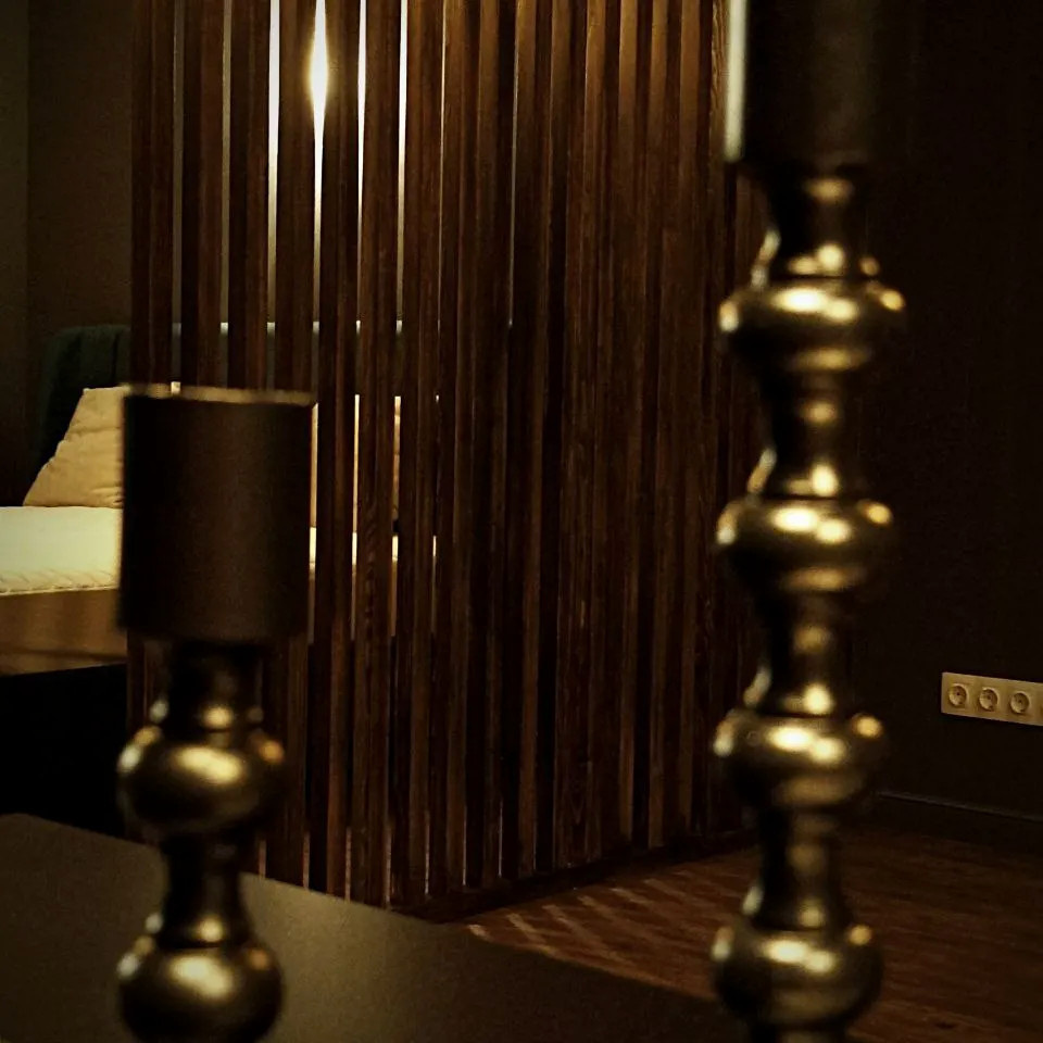 Обложка проекта: Перегородка в спальню