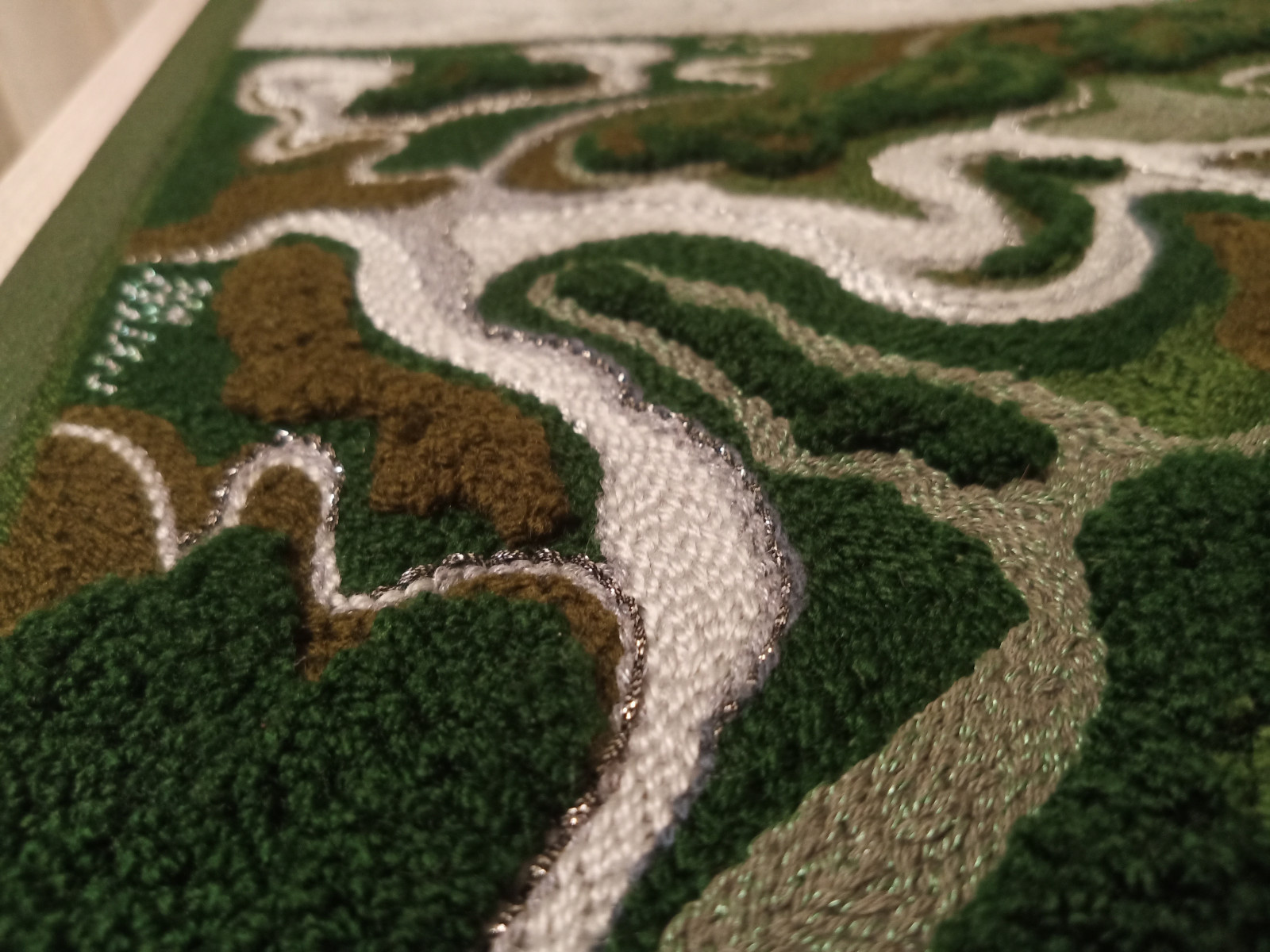 Обложка проекта: Вышитые картины, подушки, коврики и панно в старинной технике ковровой вышивки