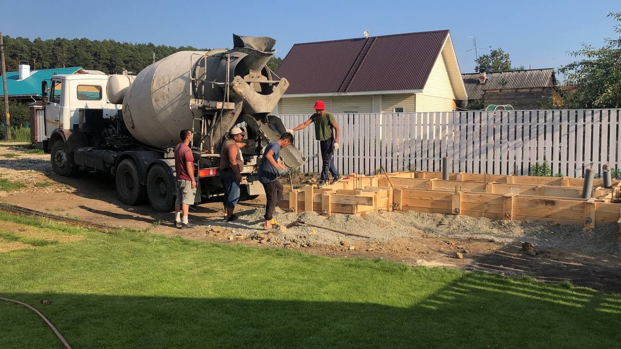 Баня 2-ух этажная 5*5,5 м.