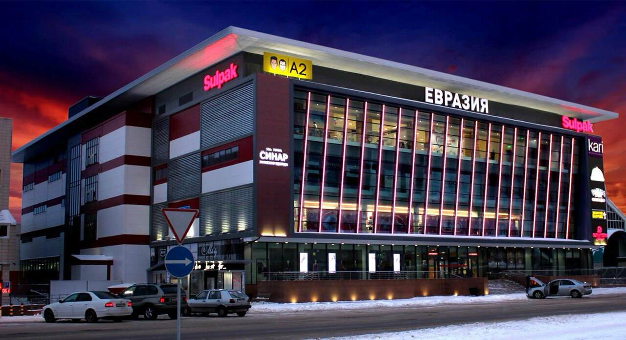 Lighting of shopping malls