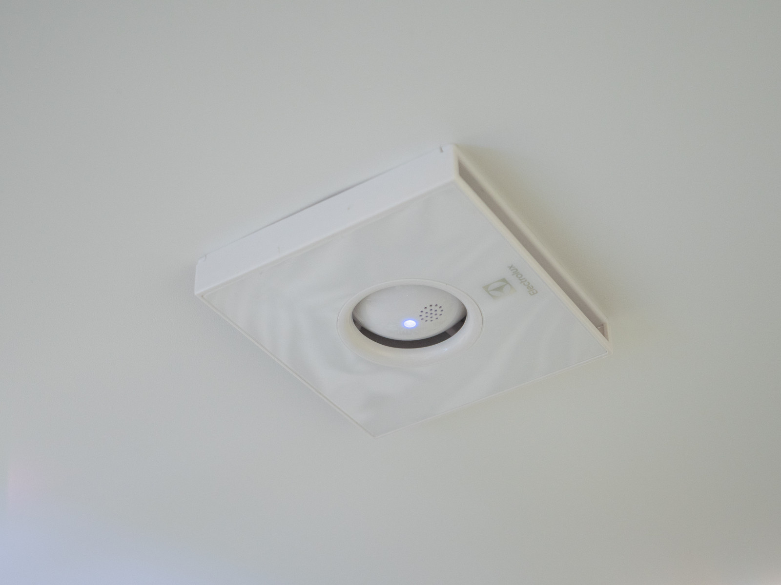 Умный дом в базовой комплектации за 199000 руб.