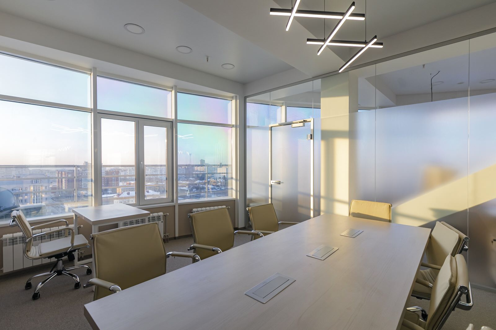 Офис для работы по любви