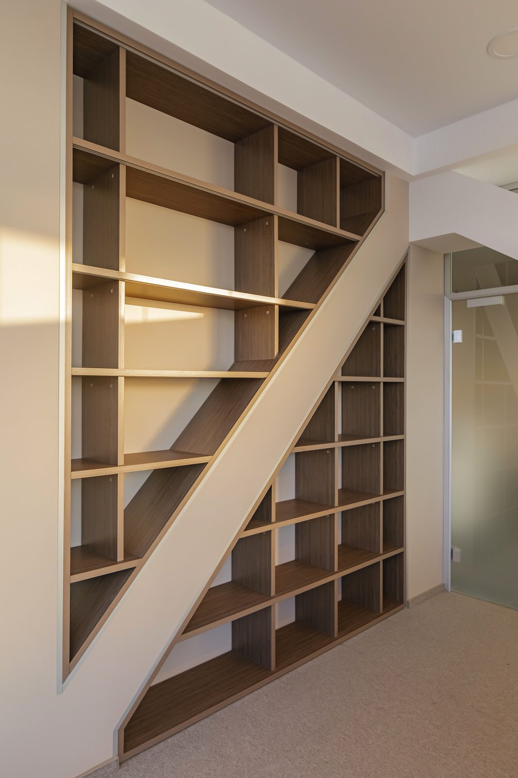 Офис для работы по любви