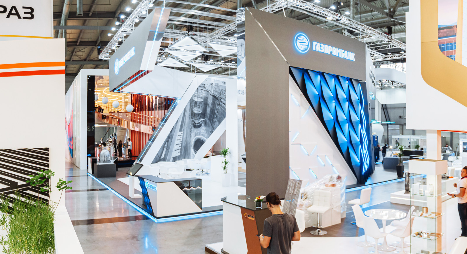 Съемка стенда ГАЗПРОМБАНК на выставке Иннопром