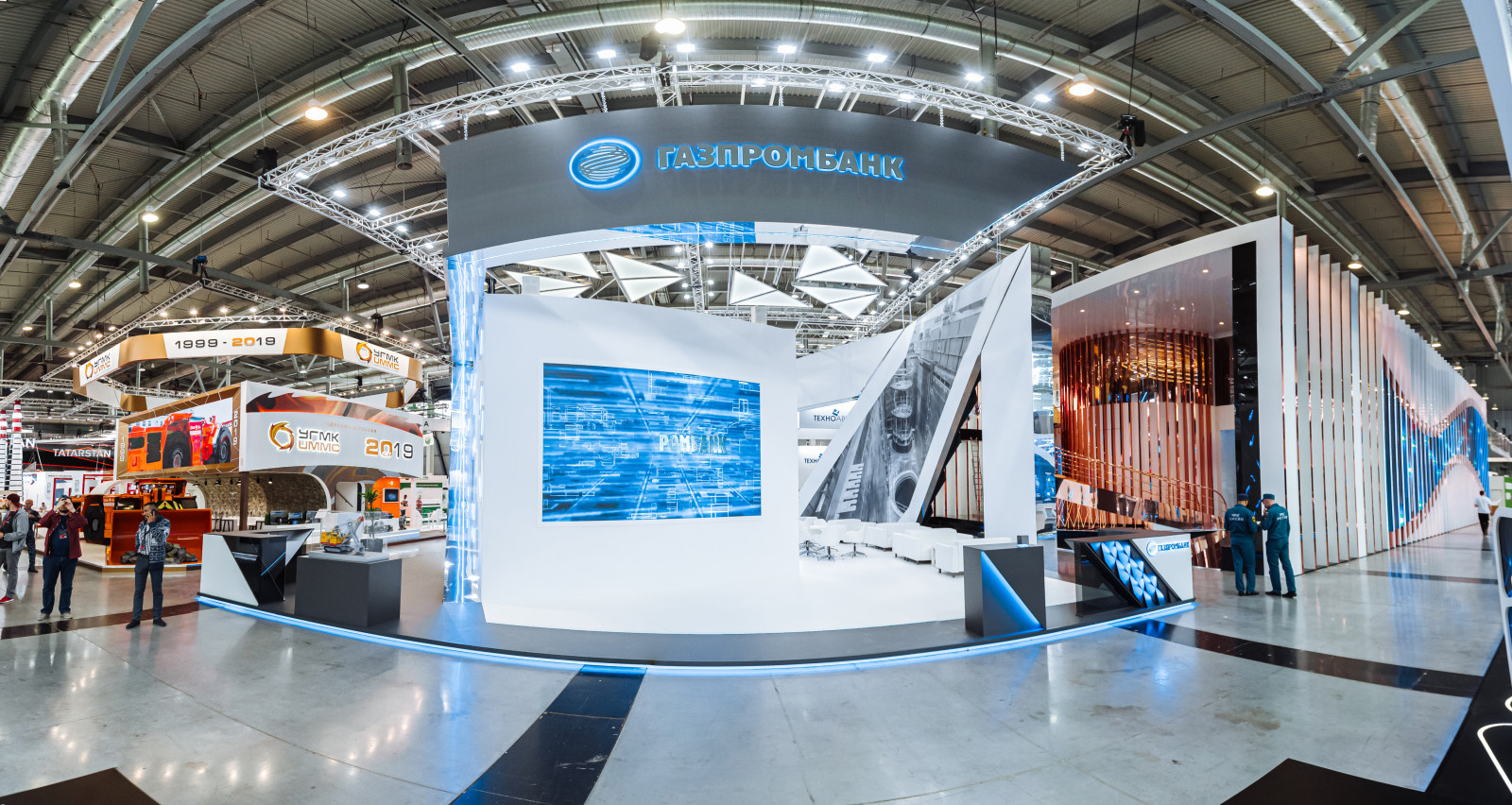 Съемка стенда ГАЗПРОМБАНК на выставке Иннопром