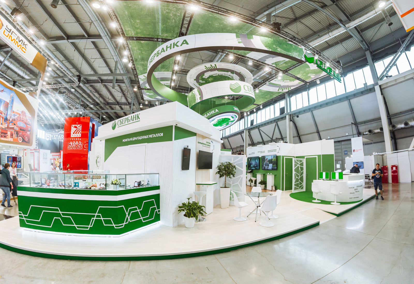 Фотосъемка Стенда СБЕРБАНК навытсавке Иннопром