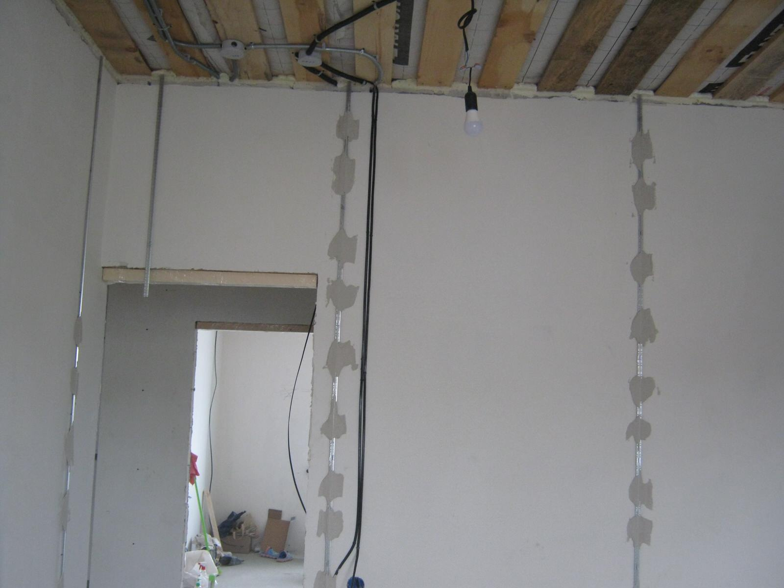 Коттедж. Механизированная штукатурка