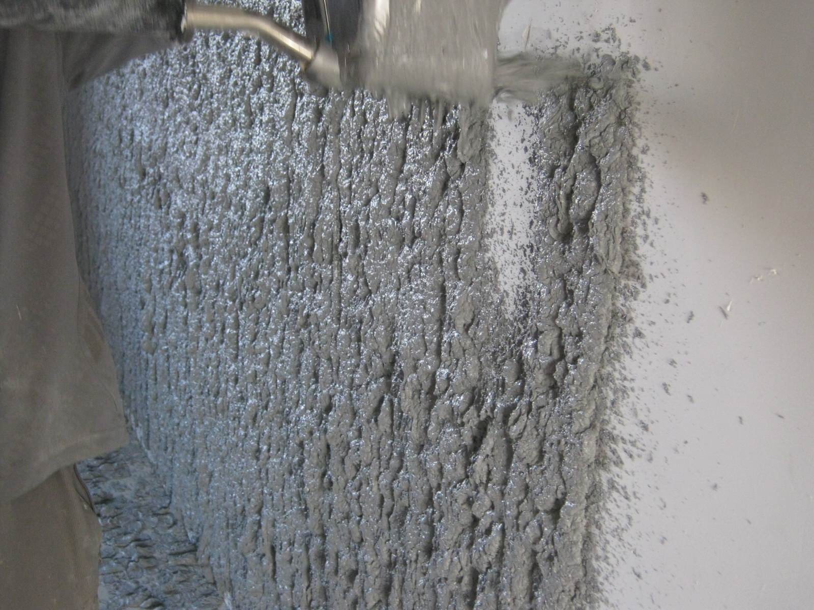 Коттедж. Механизированная штукатурка