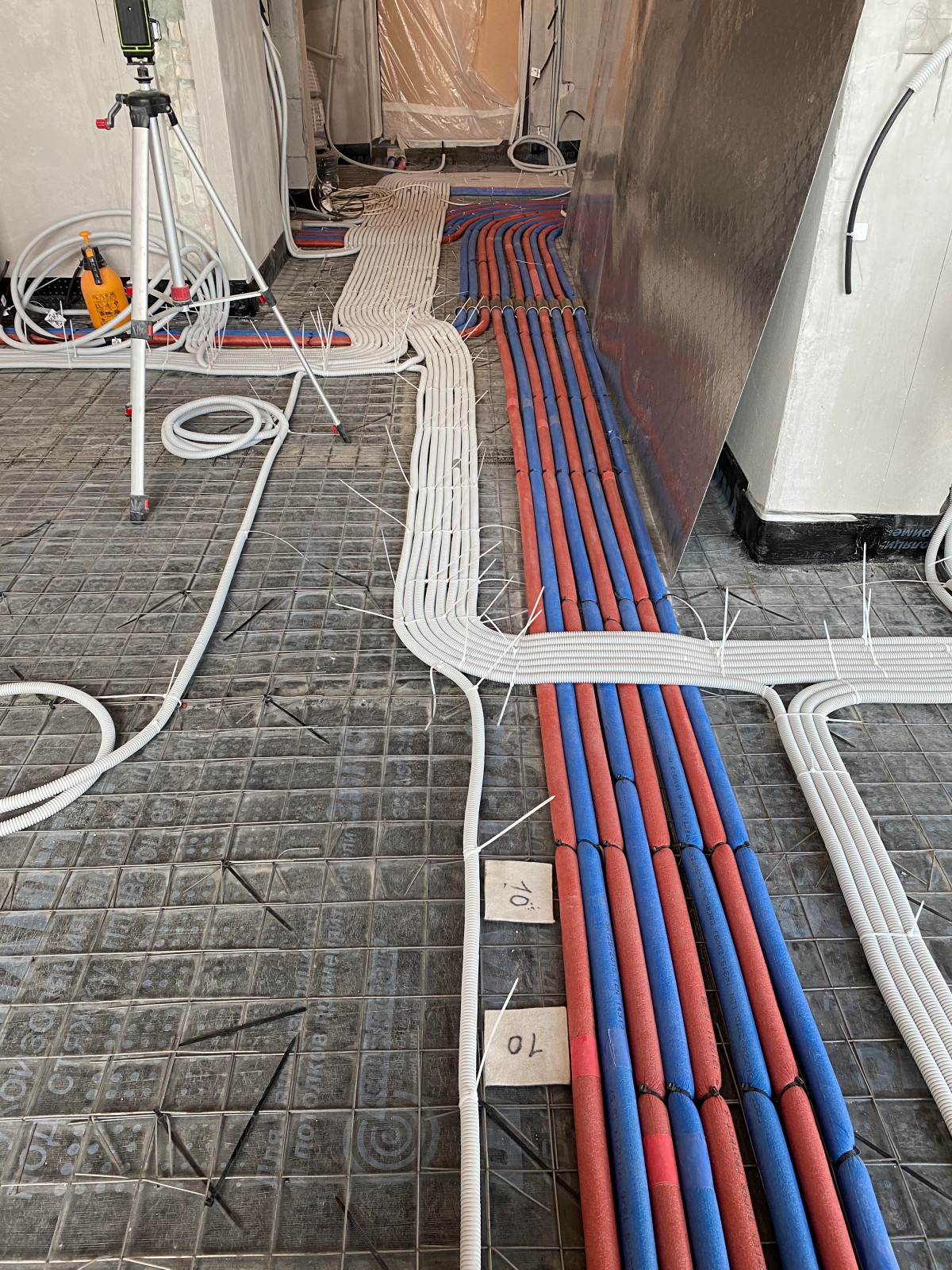 Новостройка 100м2