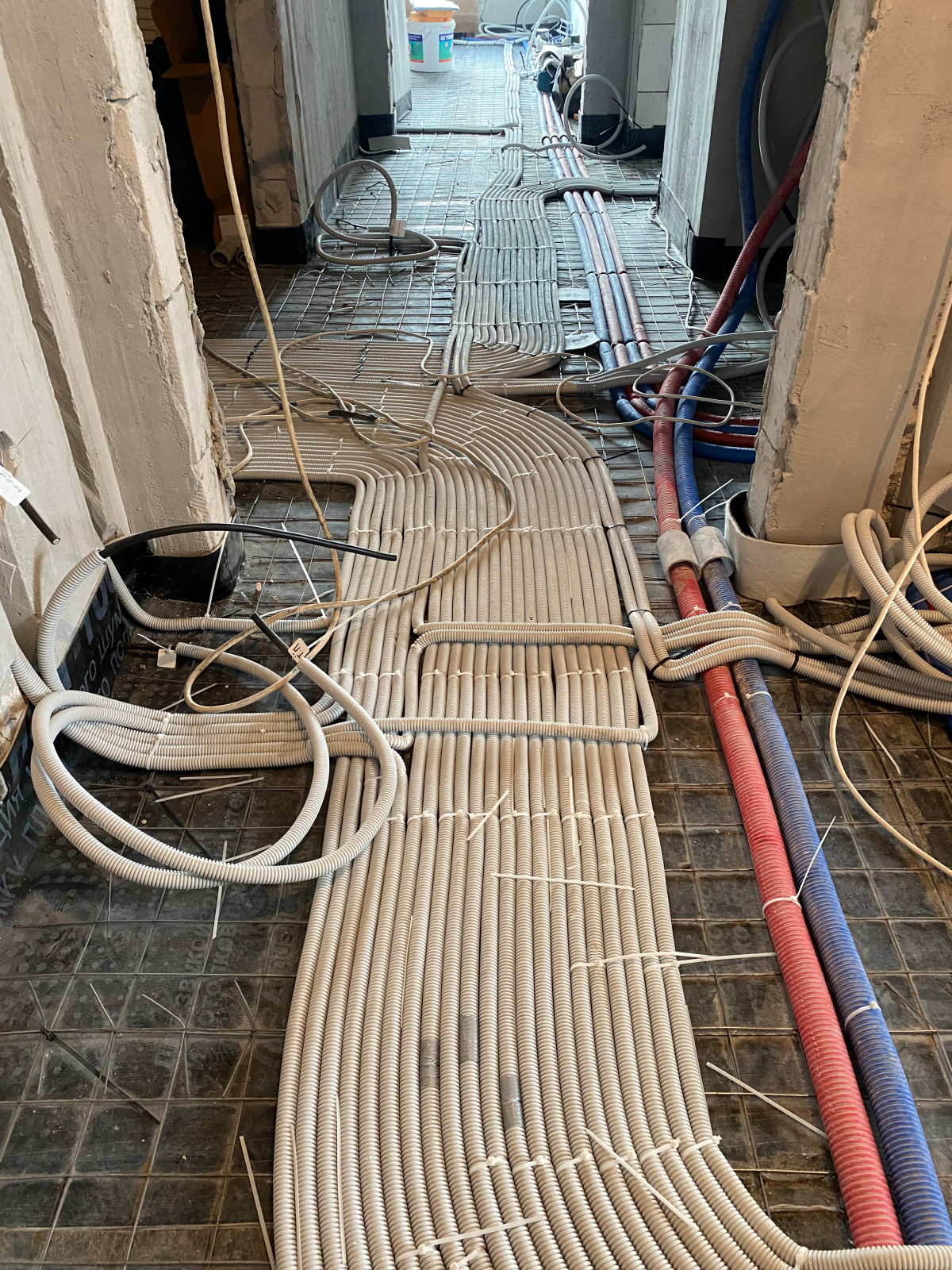 Новостройка 100м2