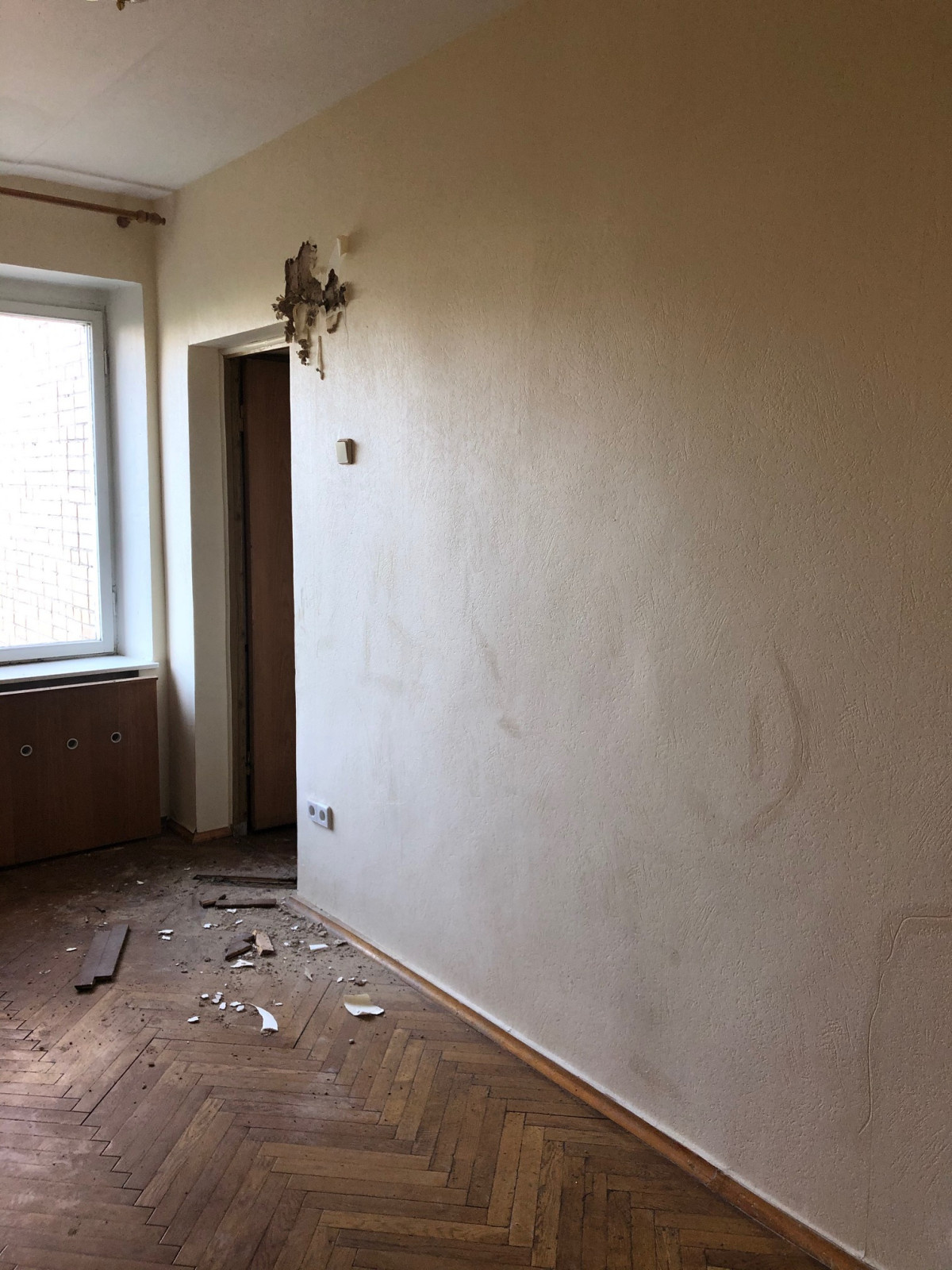 Перепланировка 3х комнатной квартиры в 4х комнатную