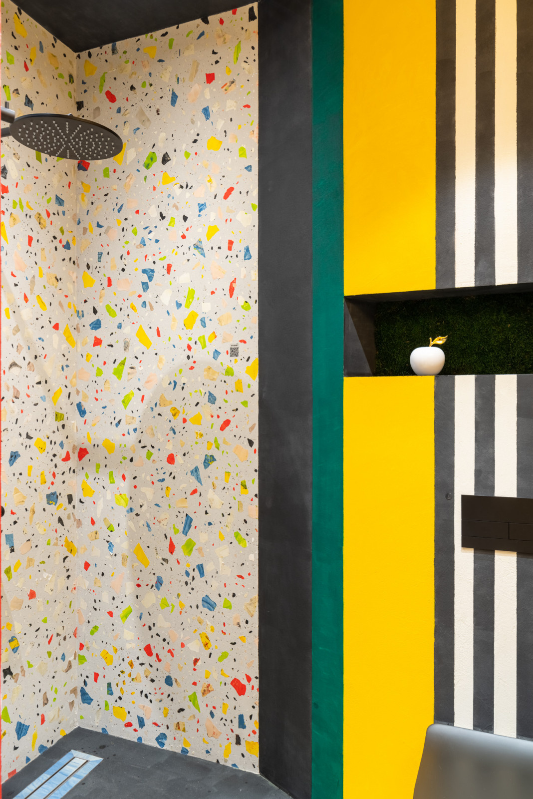 ЯРКИЙ МИКС | BRIGHT MIX project | 24 metres