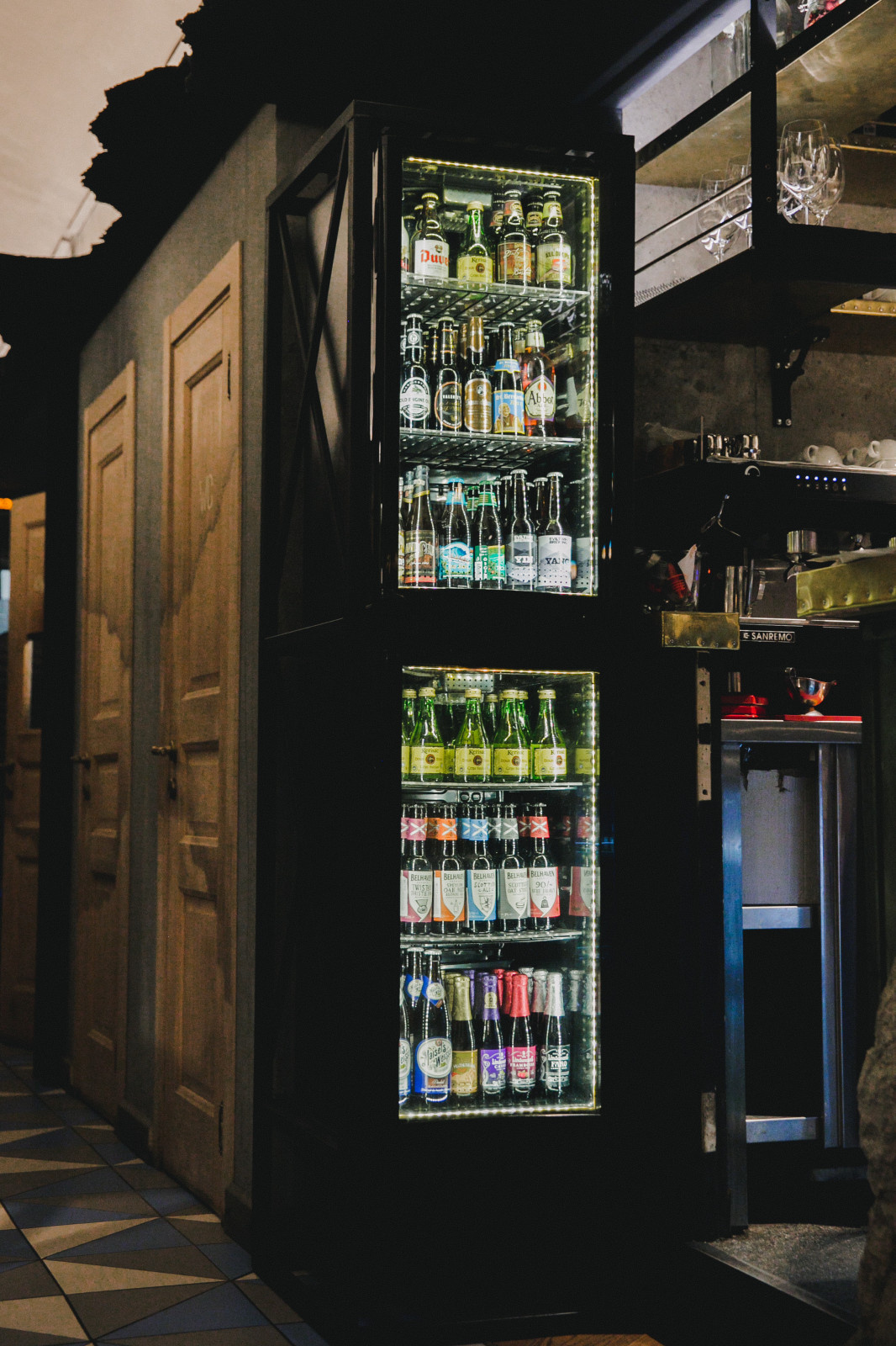 Мебель из металла