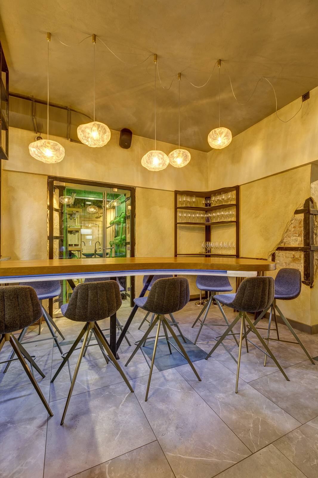 Мебель из металла