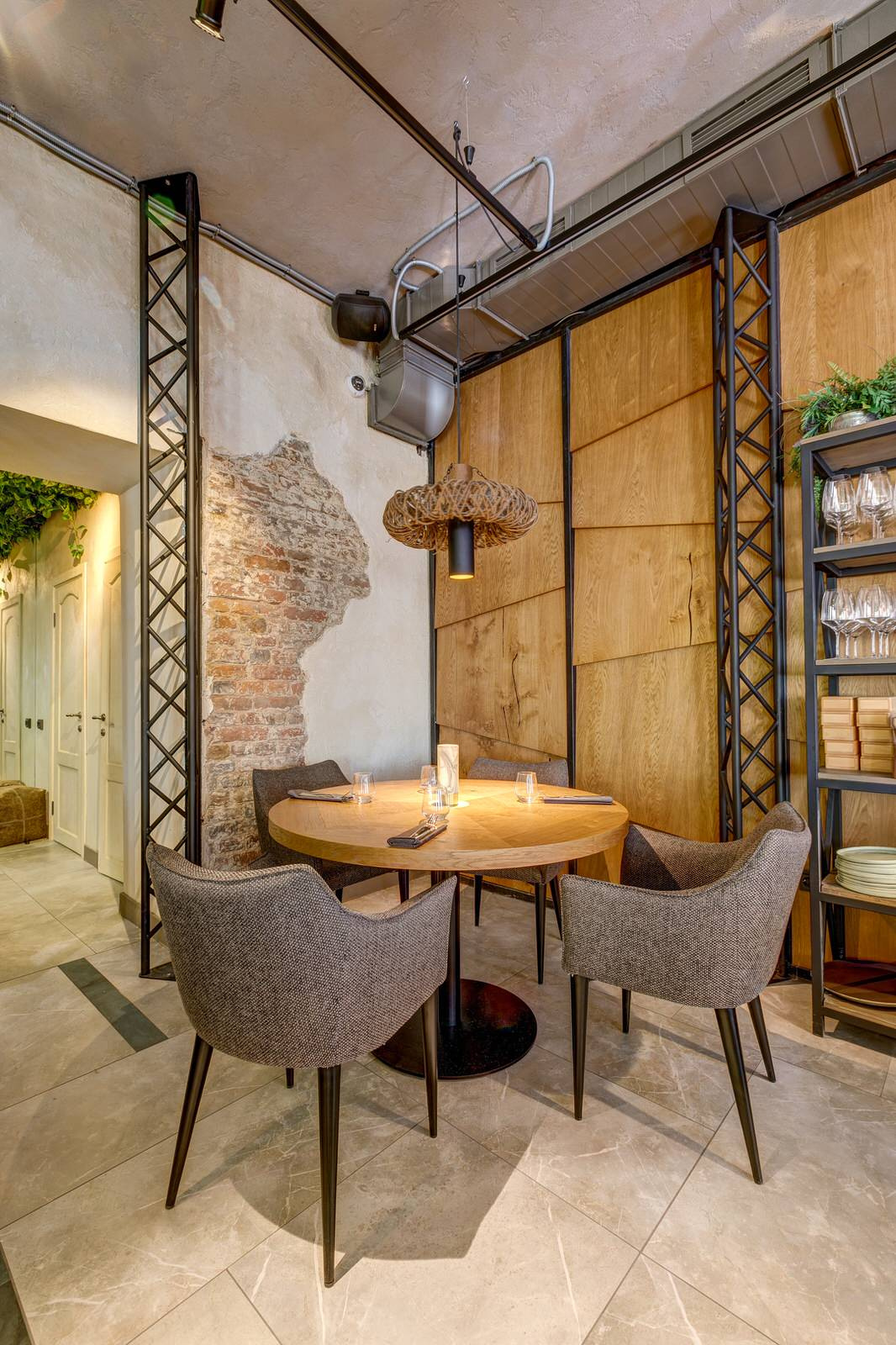 Мебель из металла