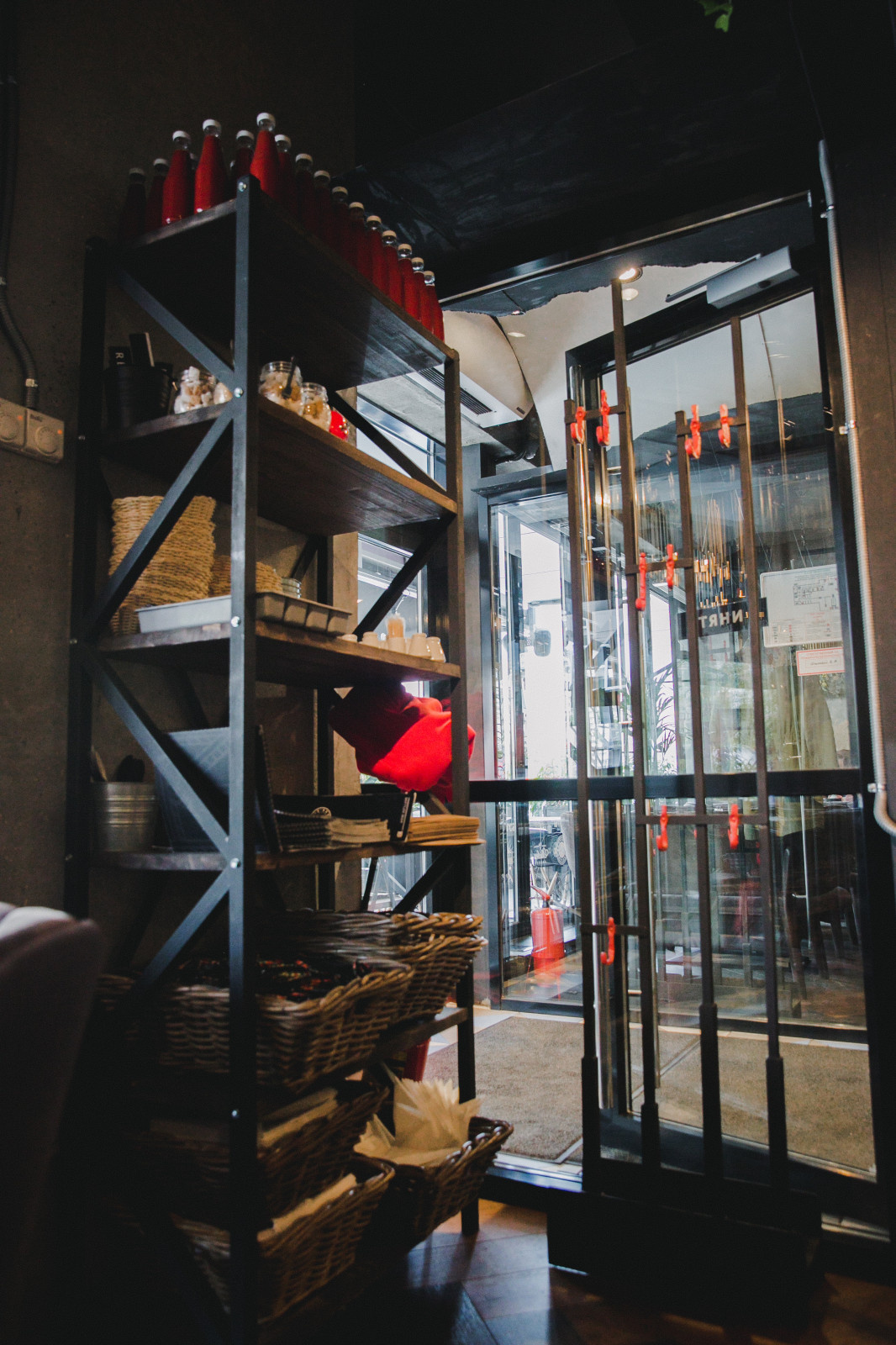 Мебель из металла