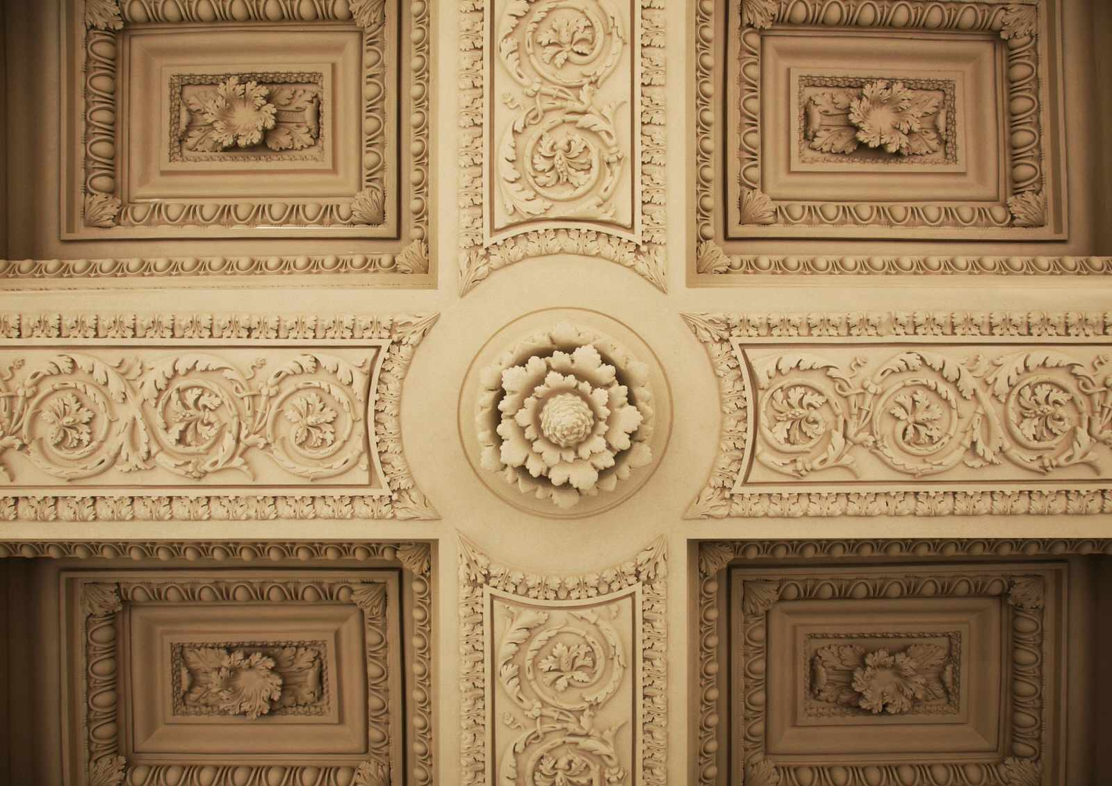 Особняк в коттеджном поселке Флоранс