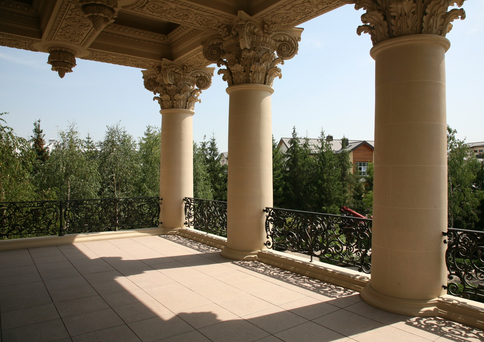 Особняк в коттеджном поселке Флоранс