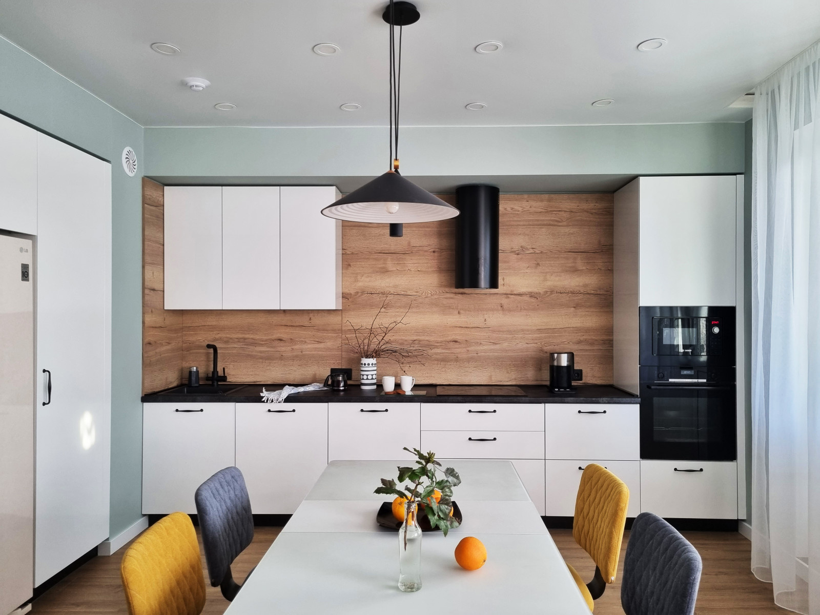 Кухня-гостиная с рабочим местом