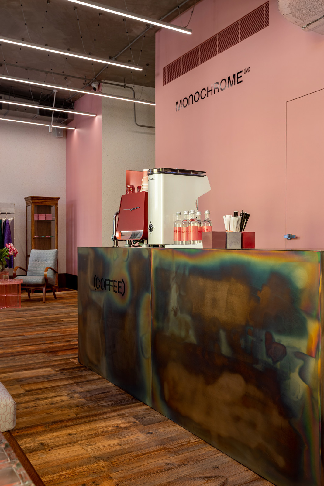 Monochrome Boutique in Saint Pitersburg