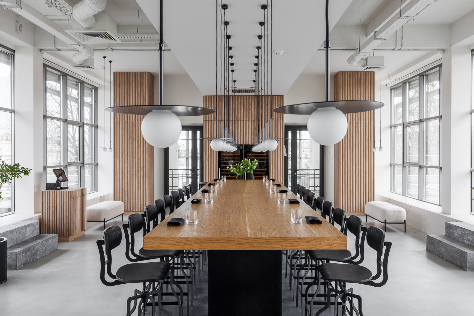 SIMPLE RESTAURANT