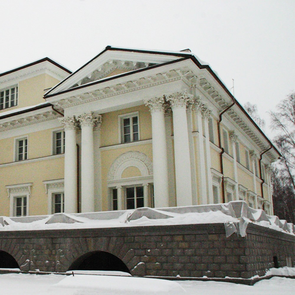 Особняк "Ватутинки-Озерный"