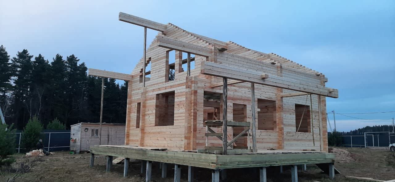 Дом из профилированного бруса по проекту "Зеленый бор"