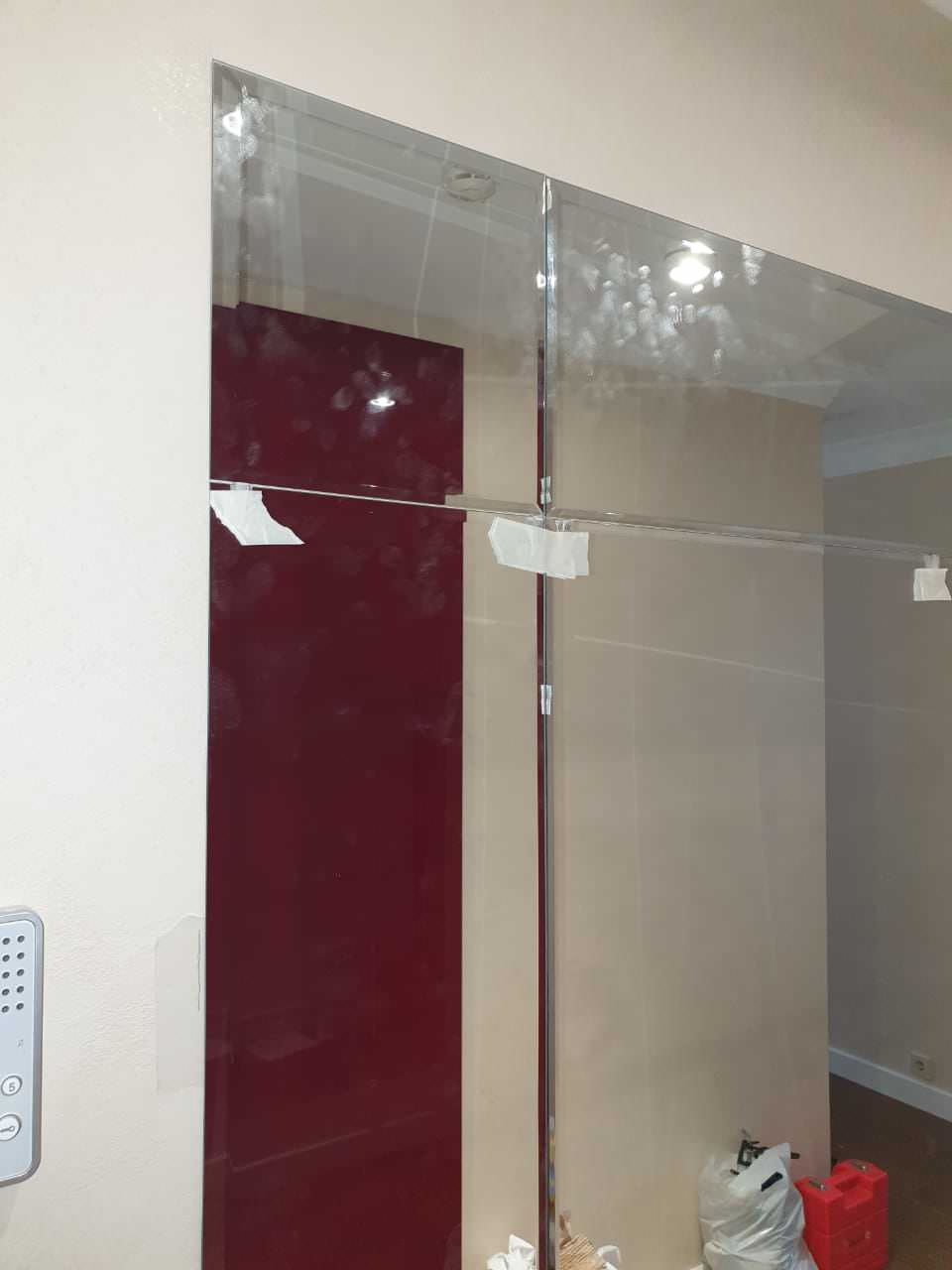 Зеркальное панно