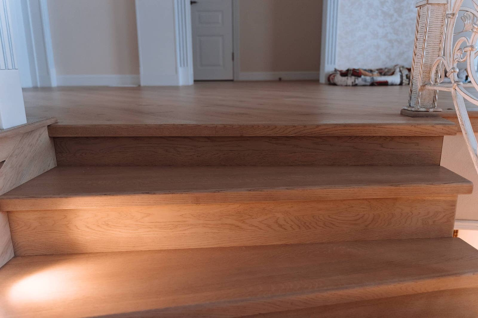 Проект 8 - Интерьер дома из дерева под ключ