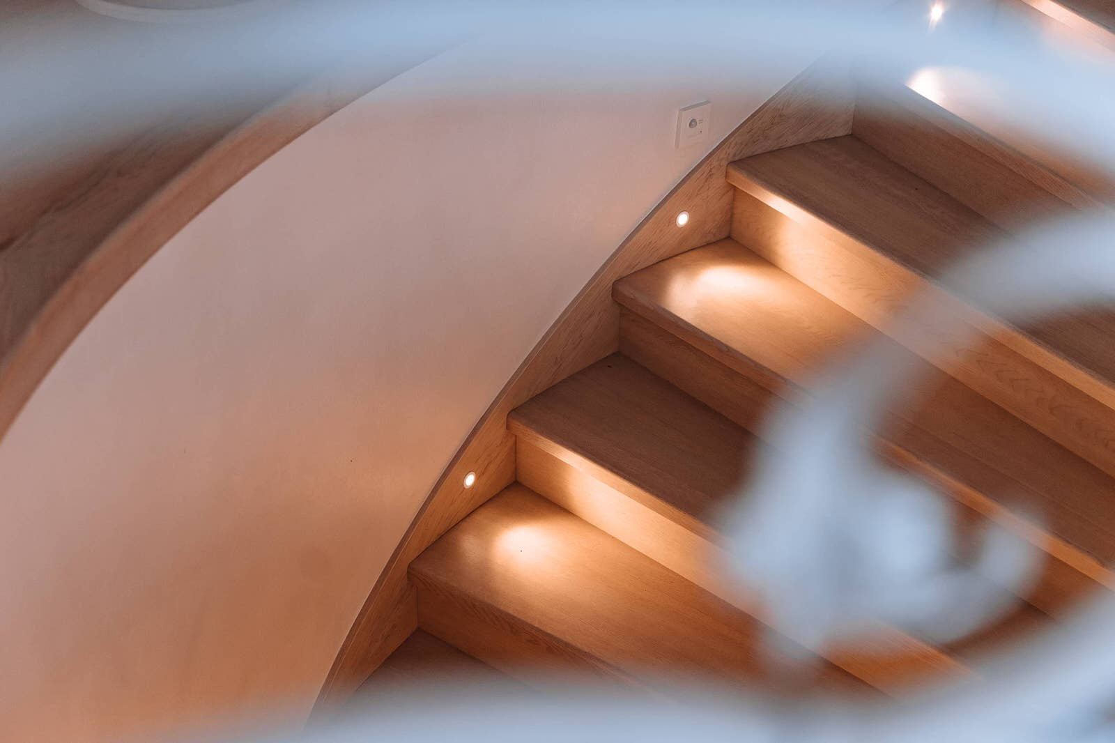 Проект 8 - Интерьер дома из дерева под ключ