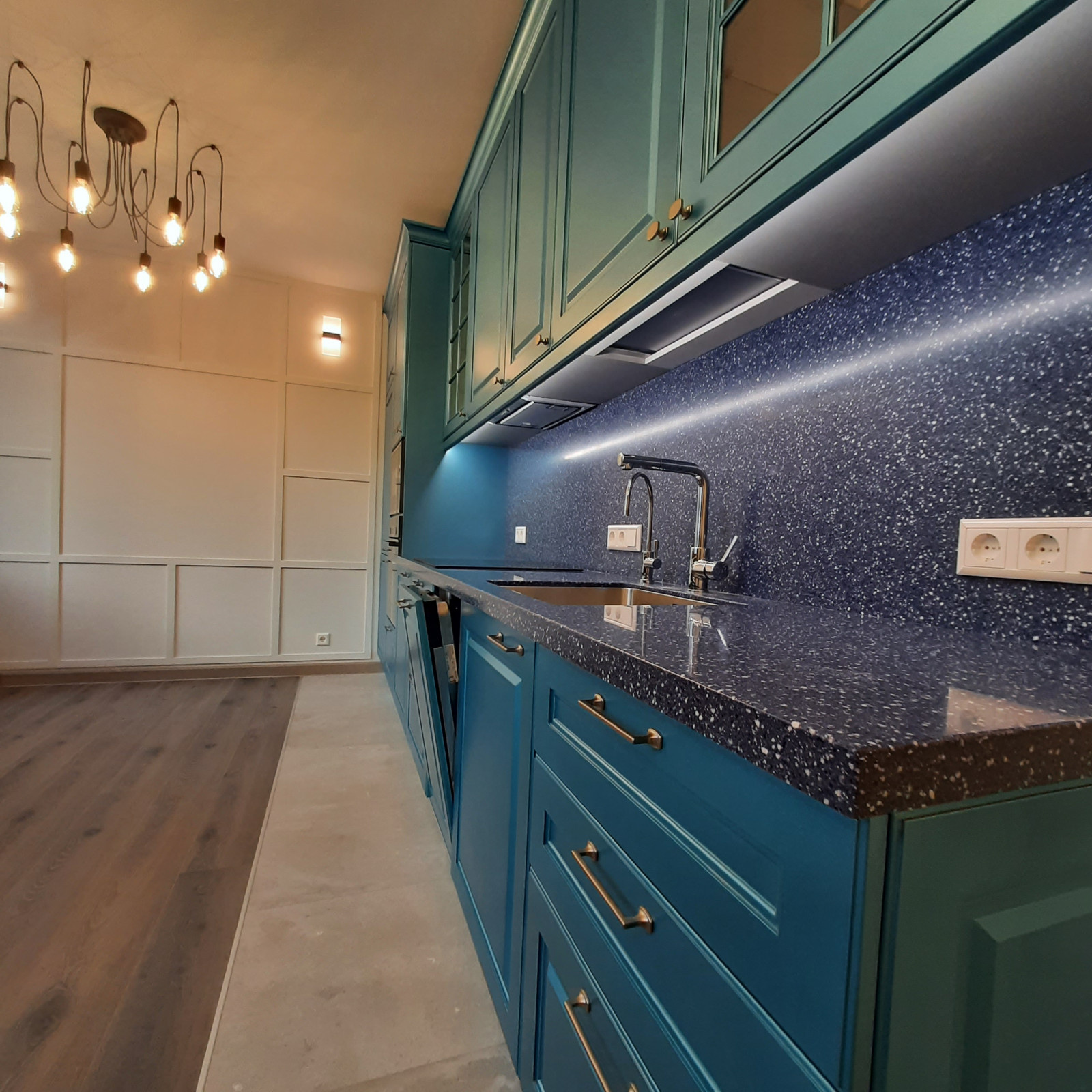 Лофт и современная классика на Заозерном