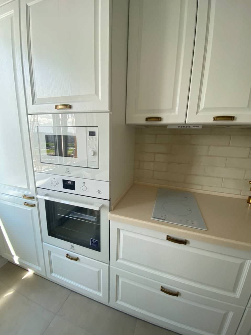 Классическая кухня из массива