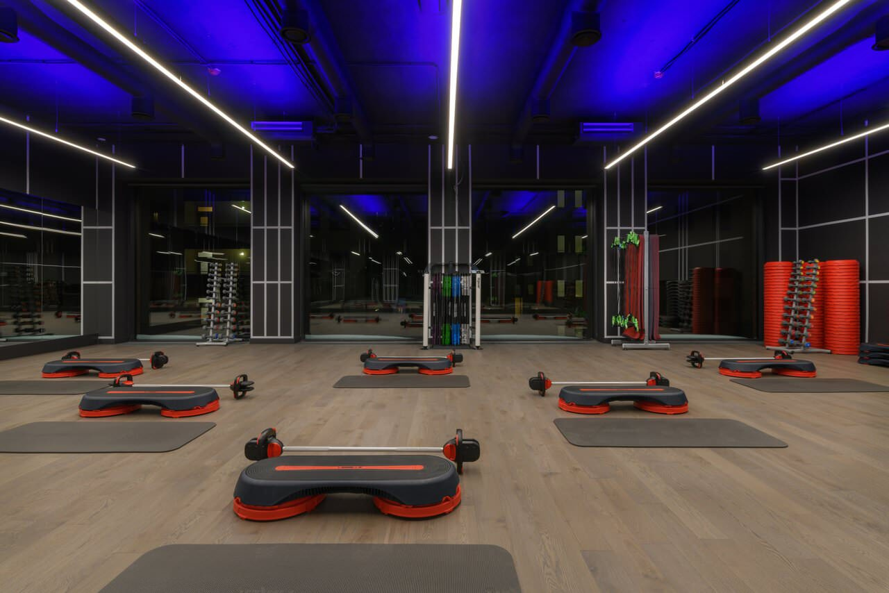 Encore Fitness, фитнес-клуб