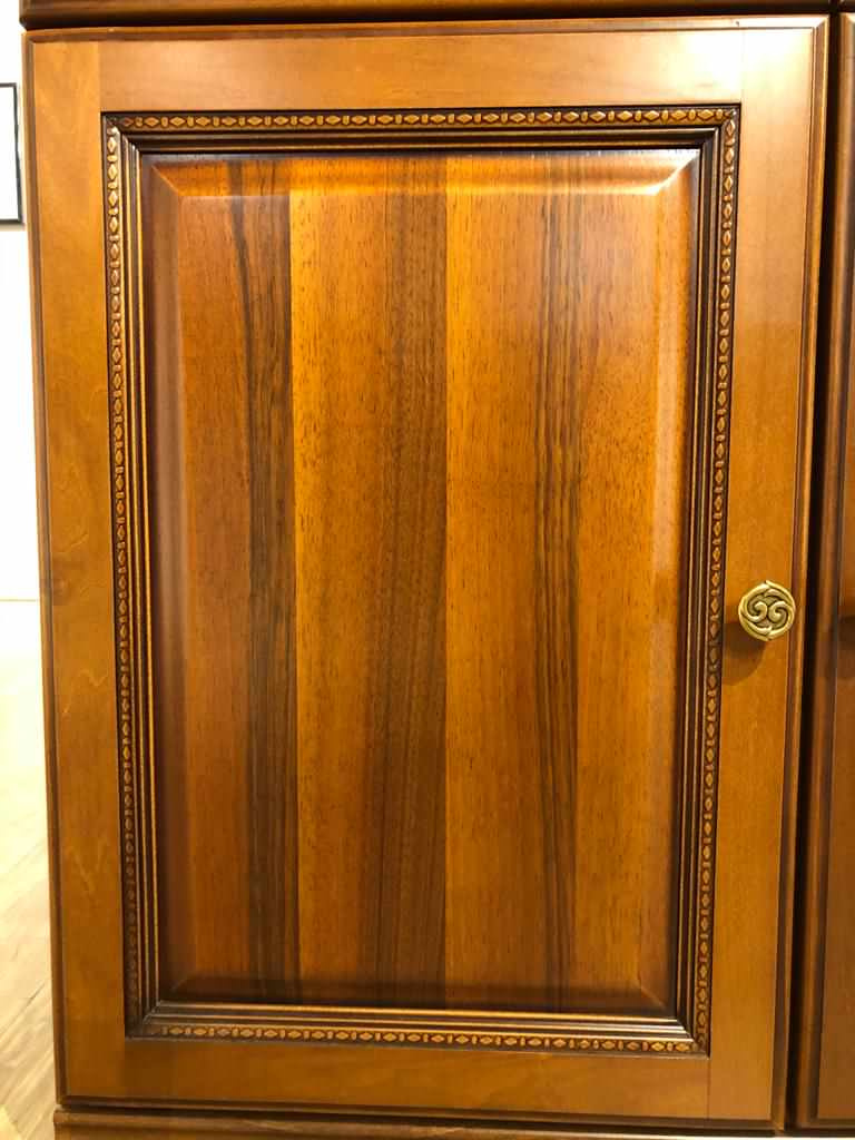 глухой фасад