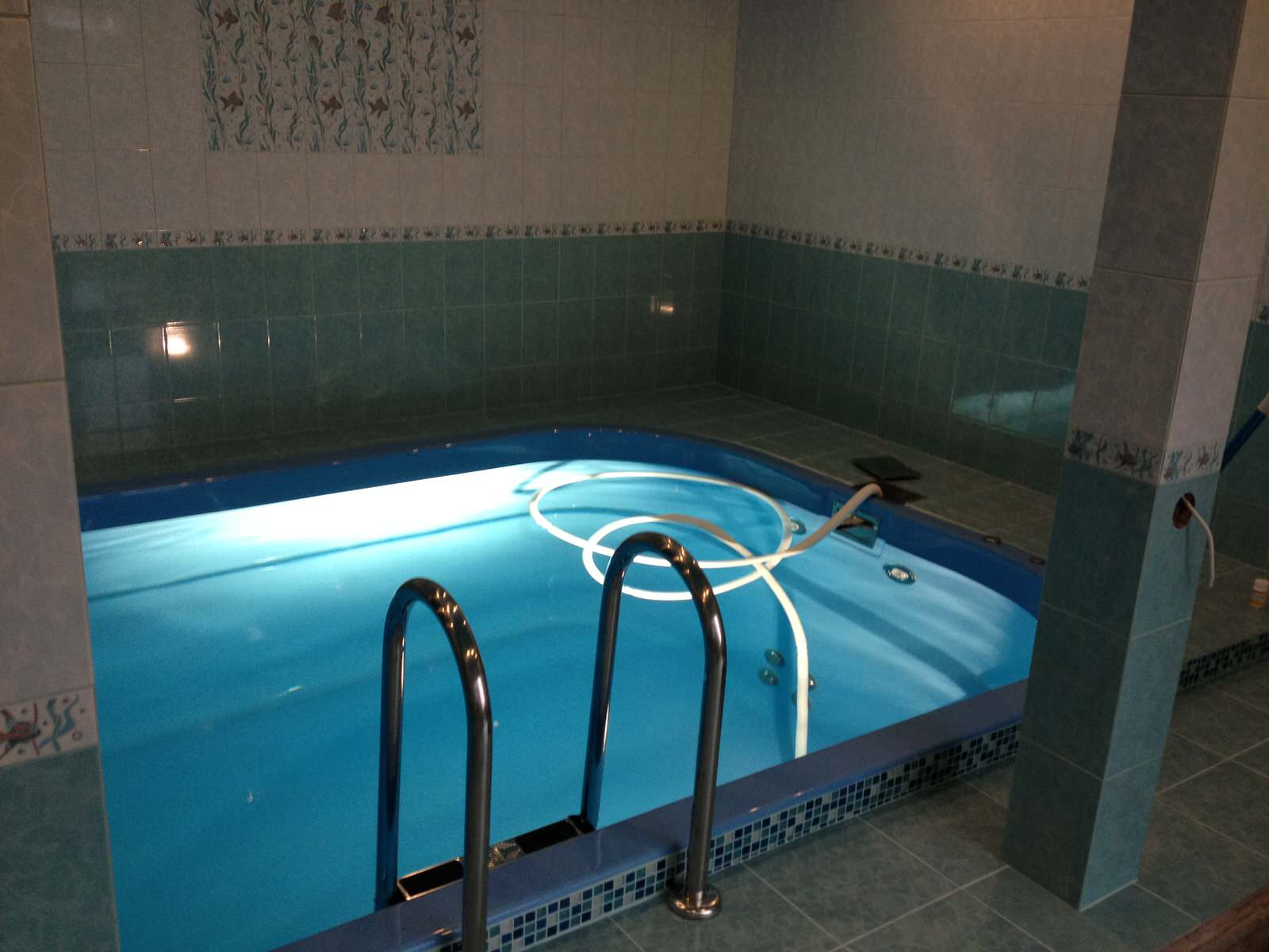 Строительство бассейнов под ключ