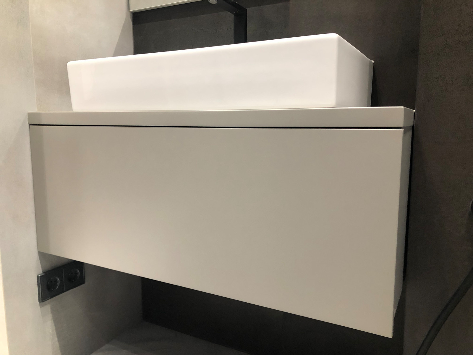 Мебель в ванную