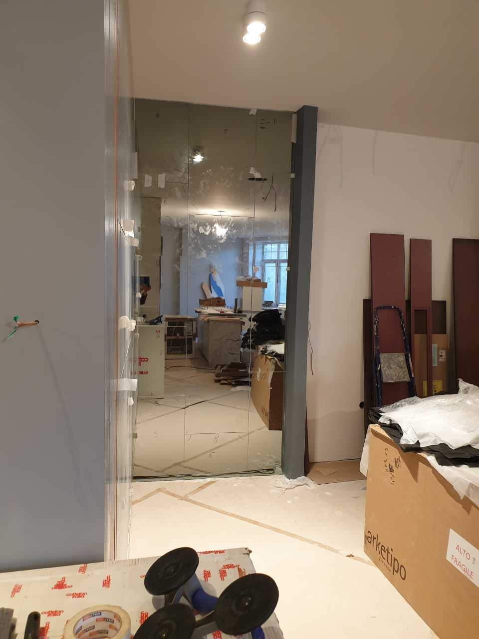 Зеркальное панно